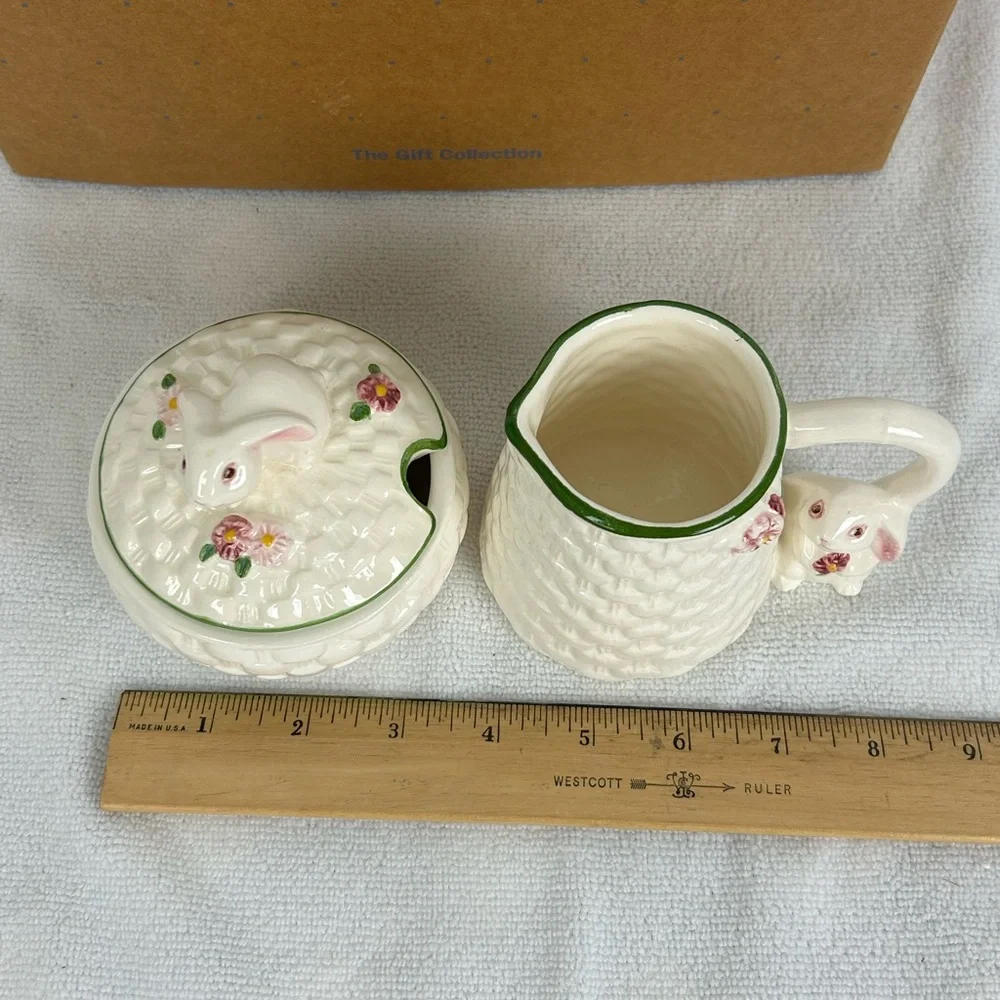 Avon NOS VTG Bunny Sugar and Creamer Set - Picture 9 of 12